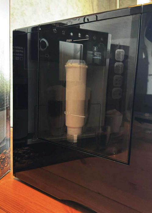 Ekspres do kawy Melitta CI Touch czarny F630-102