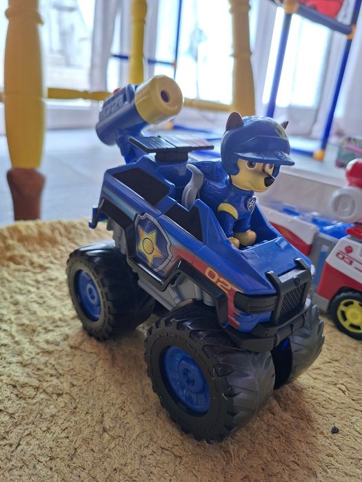 Carros Patrulha Pata com bonecos