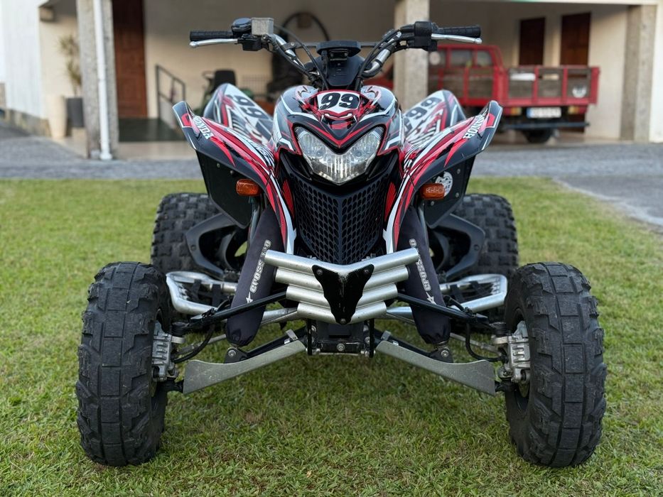 Honda Trx 700 como nova