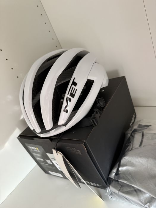 Kask MET trenta Carbon 3K Nowy L