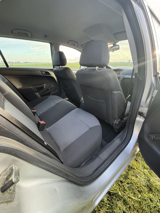 Opel Astra 1.6 klima tempomat