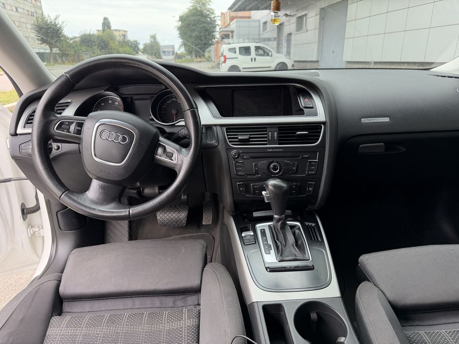 Audi A5 Sportback Офіційна