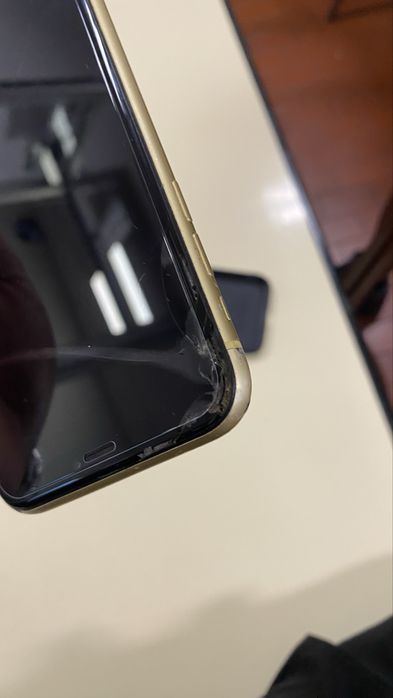 Iphone XR em bom estado