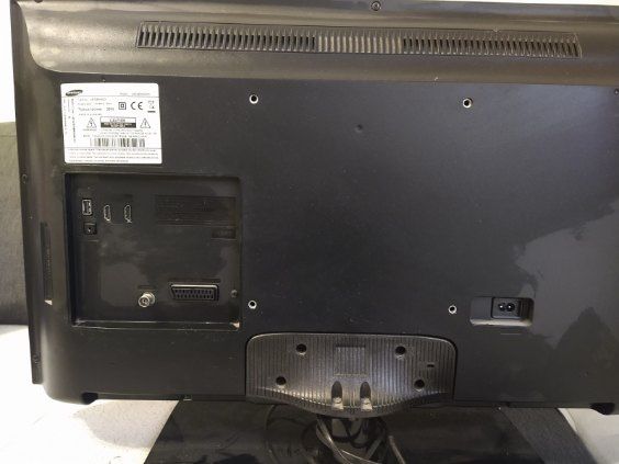 Telewizor SAMSUNG 32 cale
