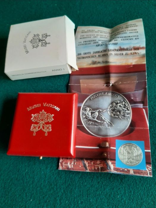 Medalha de prata do Museu do Vaticano