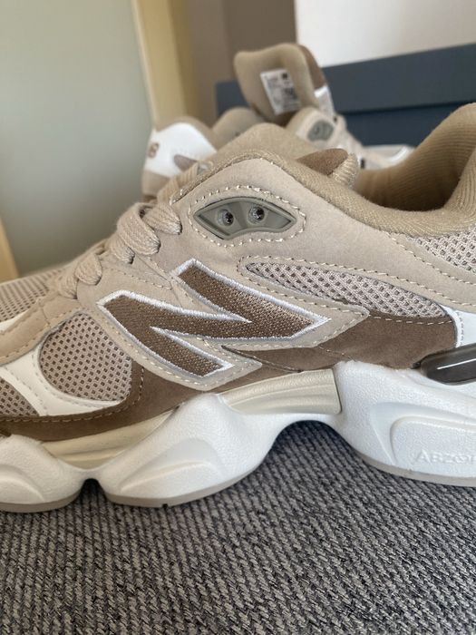 New Balance 9060