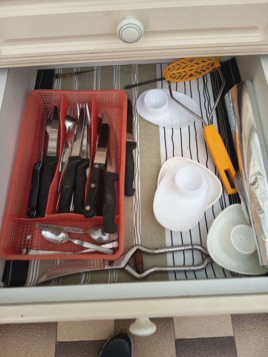 Recheio de casa - Pratos, copos, talheres