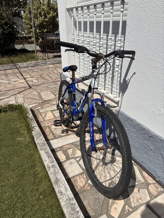 Bicicleta BH Over-X (Para Peças ou Restauro) - Quadro Alumínio