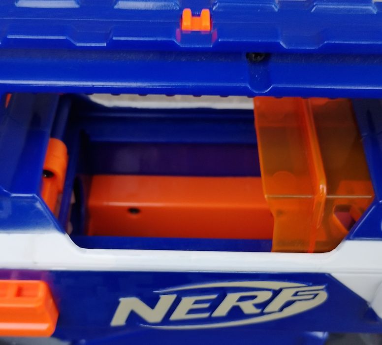 Nerf  N-Strike Elite  CS-18