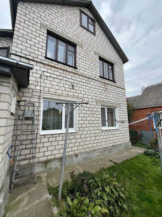 Терміново продається будинок в Дубово! ID: 3368