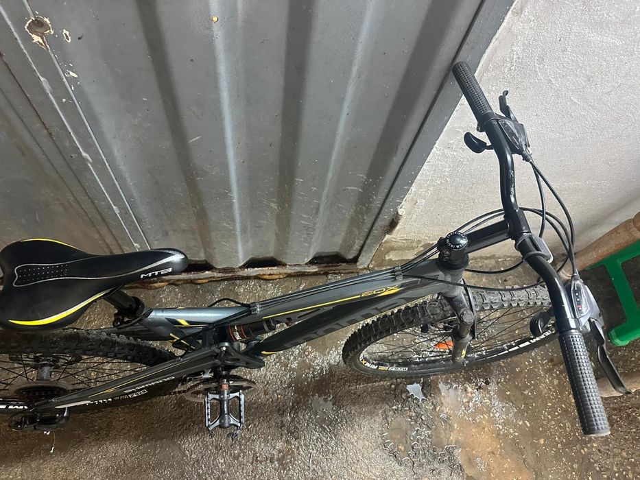 Bicicleta de Montanha Moma Bikes Equinox 26" 5.0 (Suspensão Dupla) – Como Nova