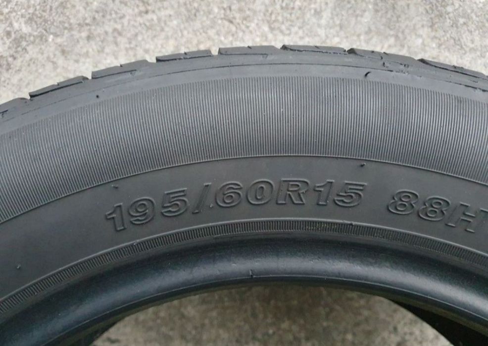 Opony całoroczne M+S 2szt. 195/60/15 GOODRIDE! 7,5 mm! MONTAŻ!!!