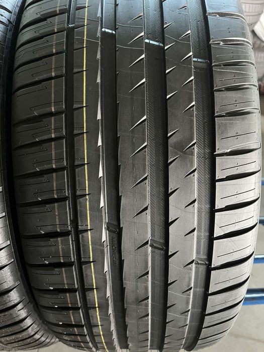 255/45/20+235/50/20 R20 Michelin Pilot Sport 4 SUV 4шт нові