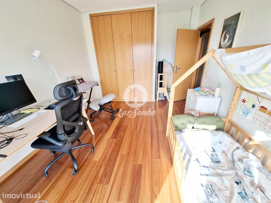 Apartamento T2 com Garagem Fechada em Vila do Conde