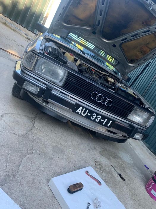 Audi 100 5d 1980 foto 2