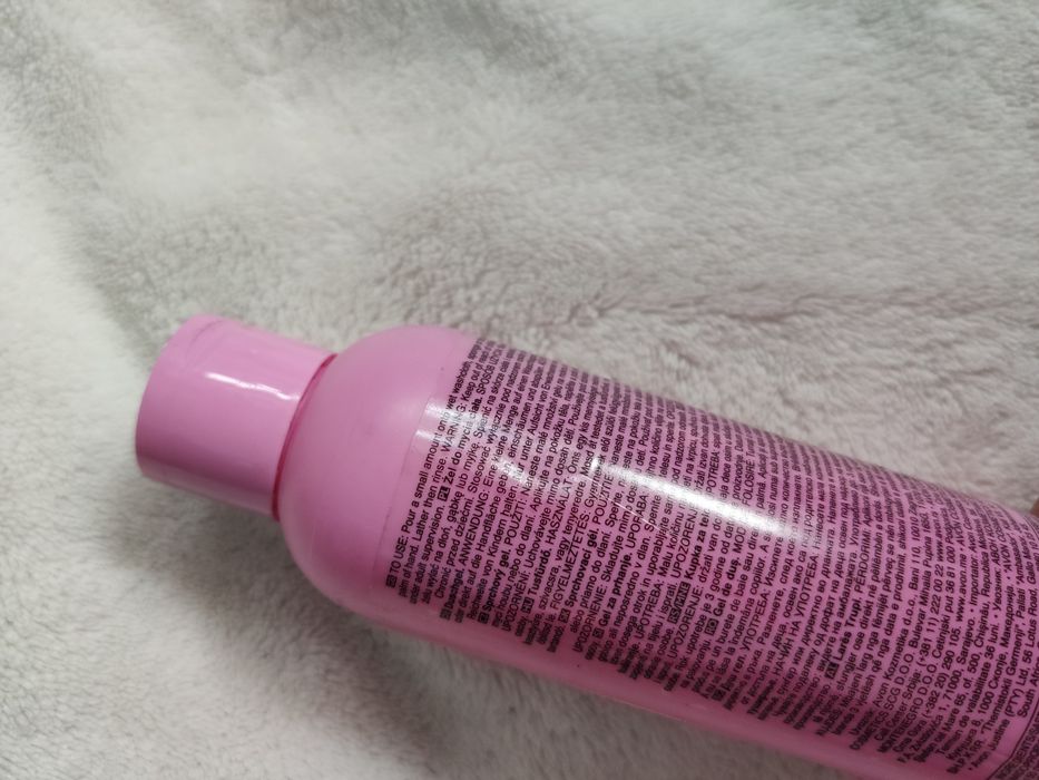 Hello kitty żel pod prysznic 200 ml różowy dla dziewczynki