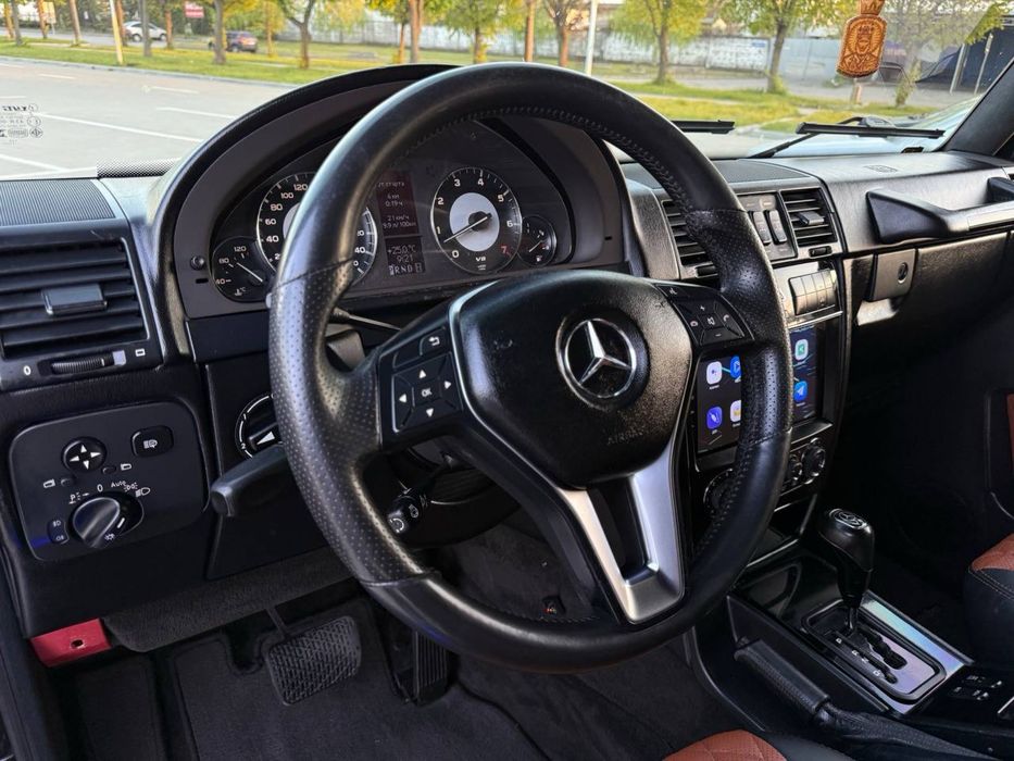 Mercedes-Benz G500