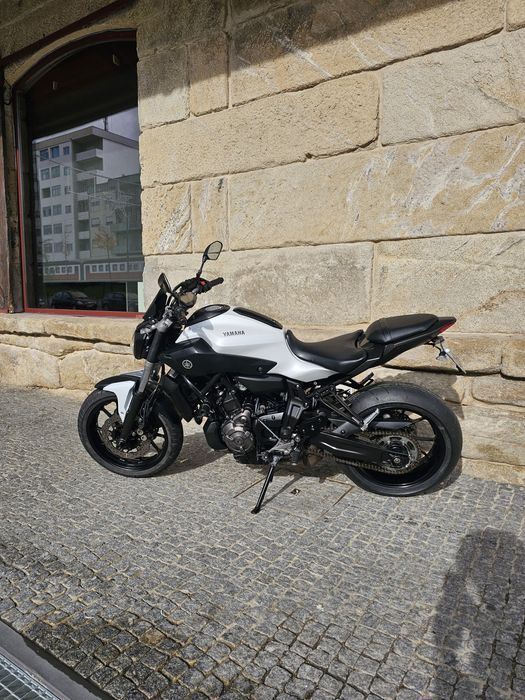 Yamaha MT-07 ABS (Possibilidade de Financiamento)
