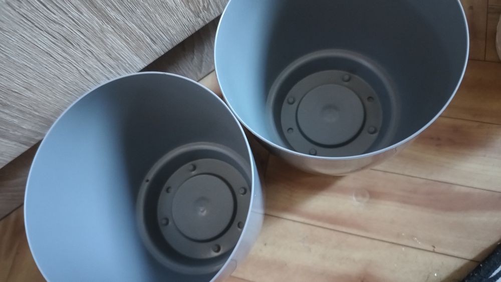 Doniczki form oraz prosperplast 13 cm jak nowe