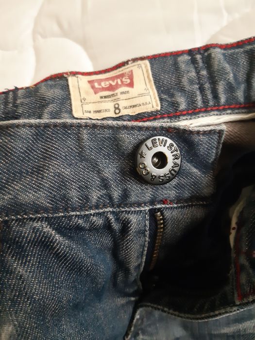 Calção da Levi's 8 anos.