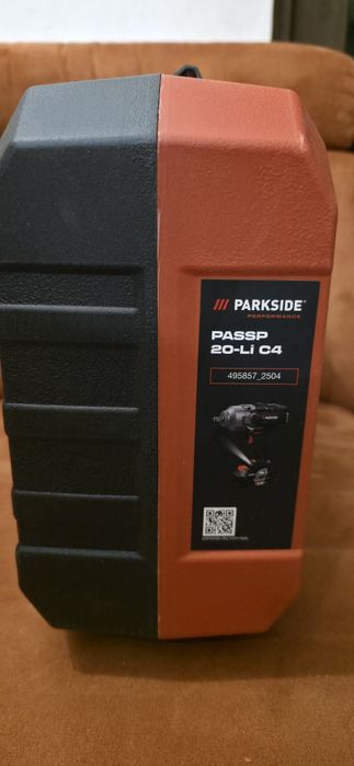 Walizka parkside performance