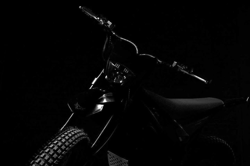 Електромотоцикл Arctic Leopard EX 800 • Потужний та стильний