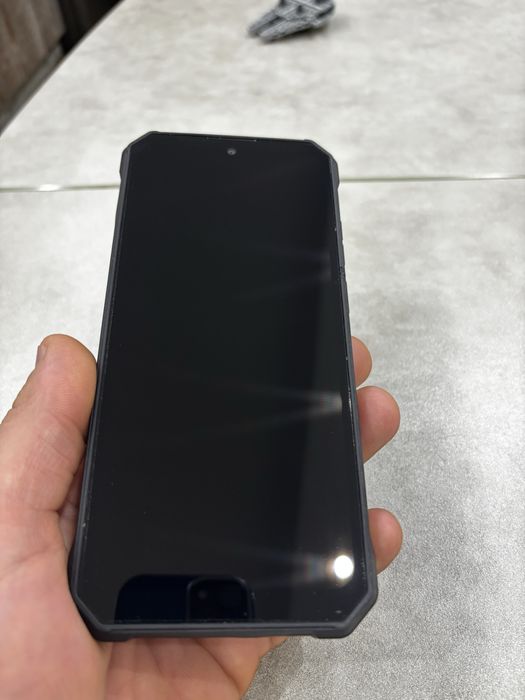 Телефон iHunt strong