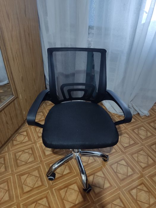 Комп'ютерне  крісло Special4You Alera Black