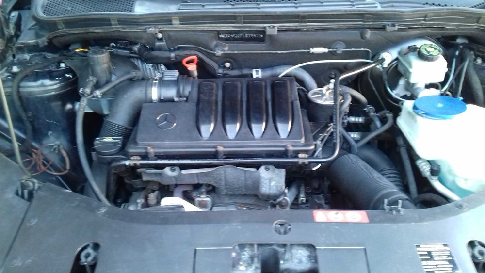 Mercedes Benz B 180