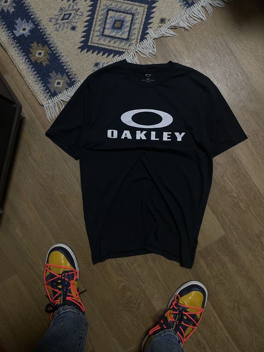 Футболка Oakley оригінал vintage big logo