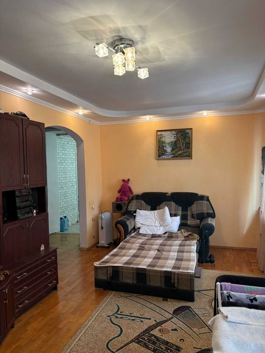 ТЕРМІНОВИЙ ПРОДАЖ! Будинок у місті! вул. С. Разіна.