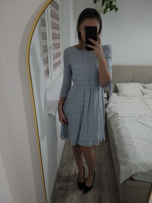 Eleganck klasyczna sukienka r. XS