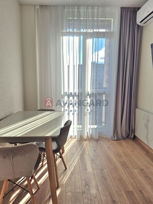 Оренда 1к.кв. 37м2 вул. Д. Луценко 2в