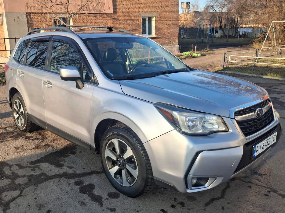 Subaru Forester 2016 рік