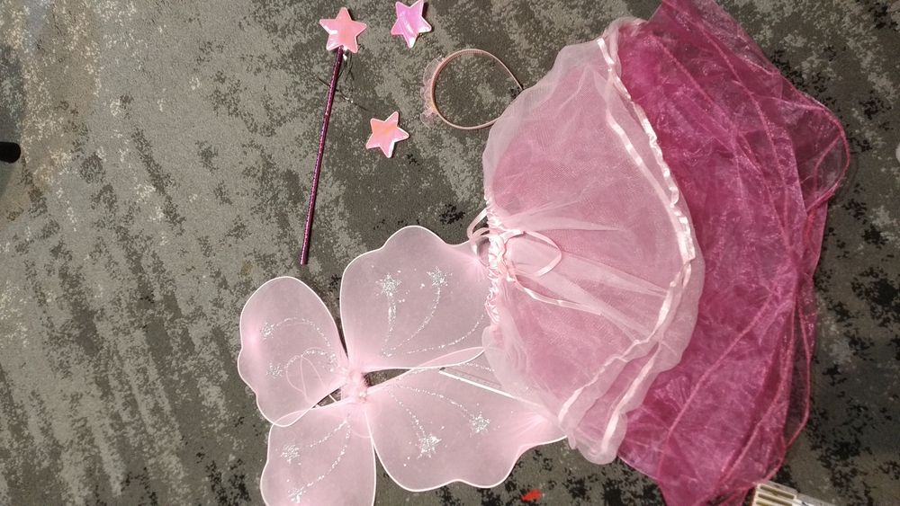 Strój motylka dla dziewczynki