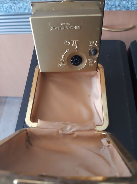 Relogios corda / pilhas impecaveis