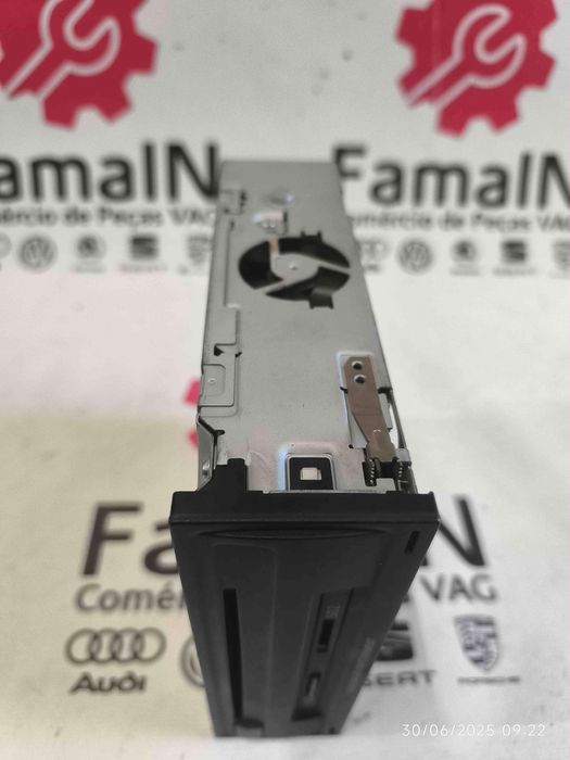 Rádio / Auto Rádio VW GOLF VII Van 2.0 TDi BlueMotion (110 kW / 150 cv) [05.2013 - 05.2014] 5G0035846A (OEM) | CQXV23F1A (OEM) | FA0300016A (OEM)