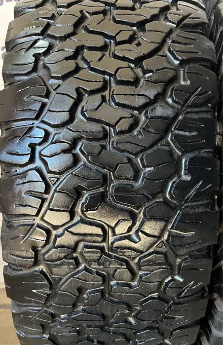 Шины б 285/60R18 BF Goodrich AII-Terrain T/A всесезонная