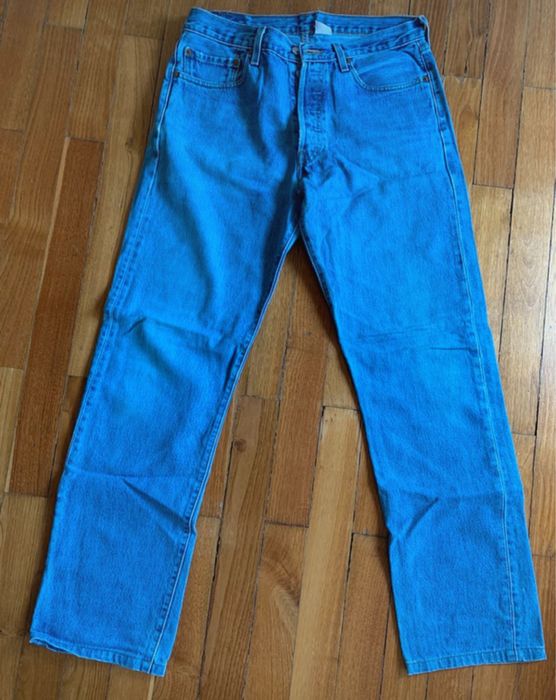 Roupa de homem. Calças carhartt, levis e casacos gg e abercrombie & fitch