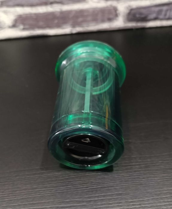 Restauração - 1 moinho pimenta + 2 copos, tudo em vidro verde