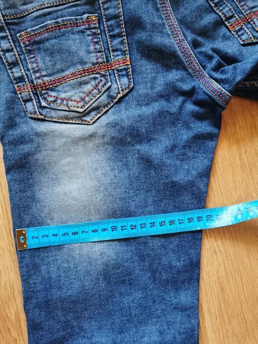 Джинсы на модника