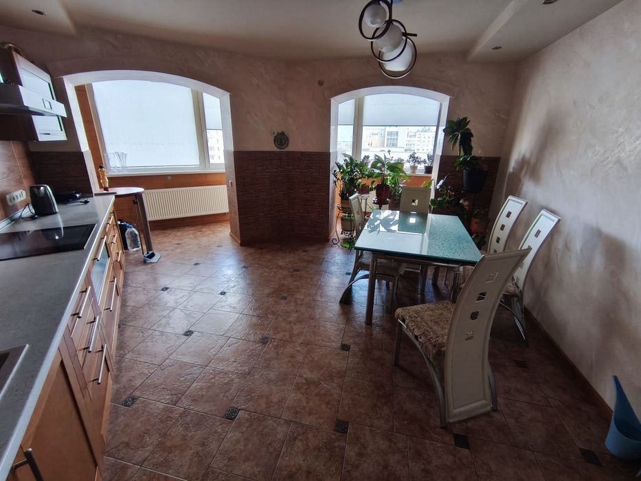 Оренда 3 кімнатна квартира на бульварі Шевченка в місті Черкаси. 145м2