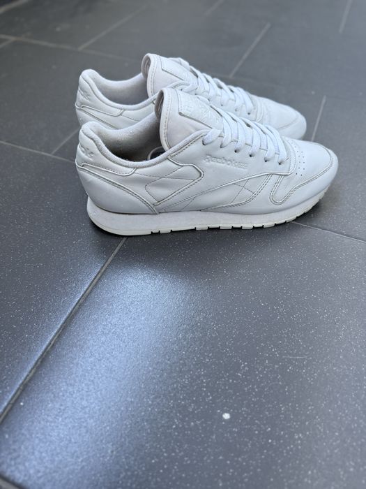 Жіночі кросівки Reebok Classic | Білі шкіряні | 39 розмір | Ідеал