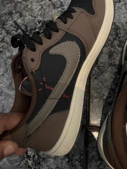 Nike air jordan Travis Scot