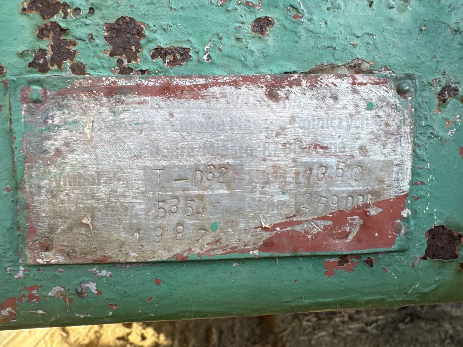 Гноєрозкидач на 2,5-3,5 тини