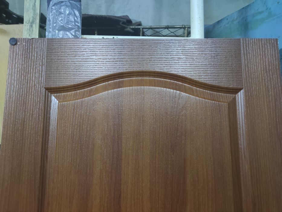 Продам двері міжкімнатні 80 х200