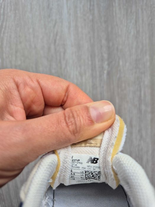 Buty dziecięce New Balance 21