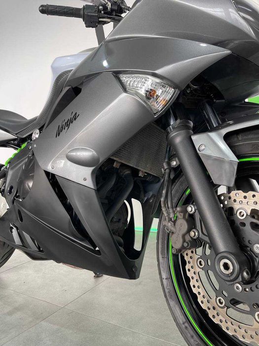Мотоцикл Kawasaki Ninja 400R