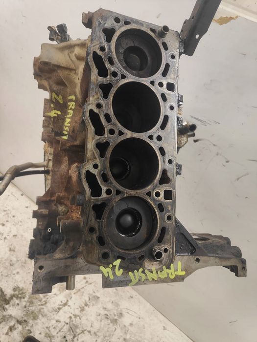 ford transit 2.4 diesel tdci euro 4 6c1q6015bd blok silnika dół kompletny
