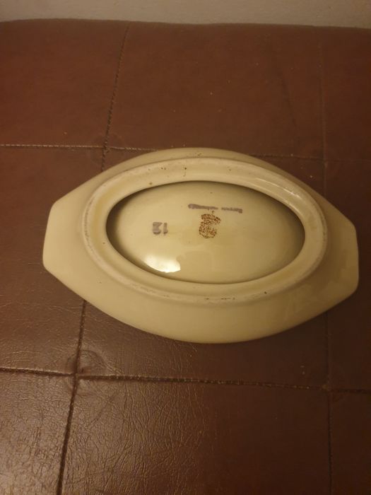 Popielniczka tułowice porcelana łódeczka NITRON ERG